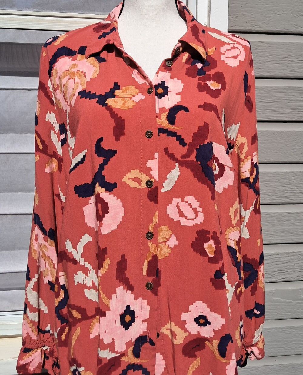 Canyon Retreat L Button-Front Shirt Coral Rust Pink EUC - Picture 4 of 12